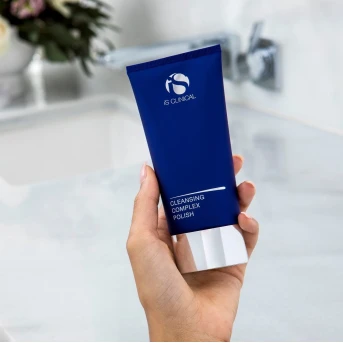 IS CLINICAL CLEANSING COMPLEX POLISH