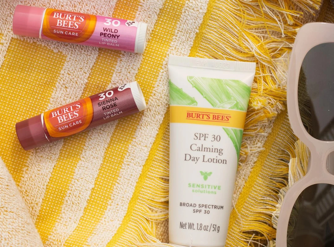 BURT'S BEES BURT'S BEES